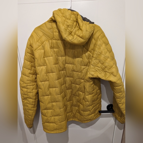 Patagonia Micro Puff Hoody | Men's XL in Cabin Gold - Picture 2 of 6